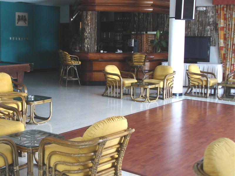 Camino Real Tikal‎ Hotel El Remate Exterior photo